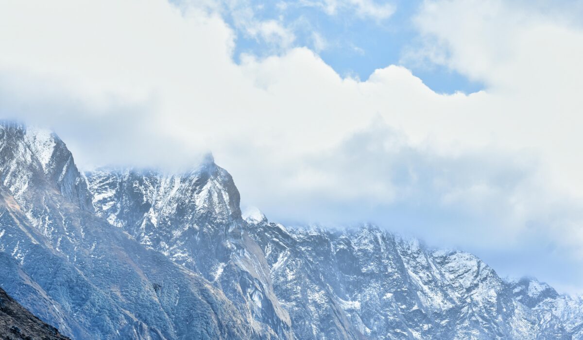 Kedarnath Yatra Planning Guide — Kedarnath Yatra Planning Guide: Your Holistic Journey — Photo by Soubhagya Maharana on Pexels