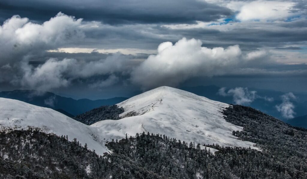 Roopkund Trek 2026 Guide — Roopkund Trek 2026 Guide: Complete History & Ban Update — Photo by Saheb santanu on Pexels