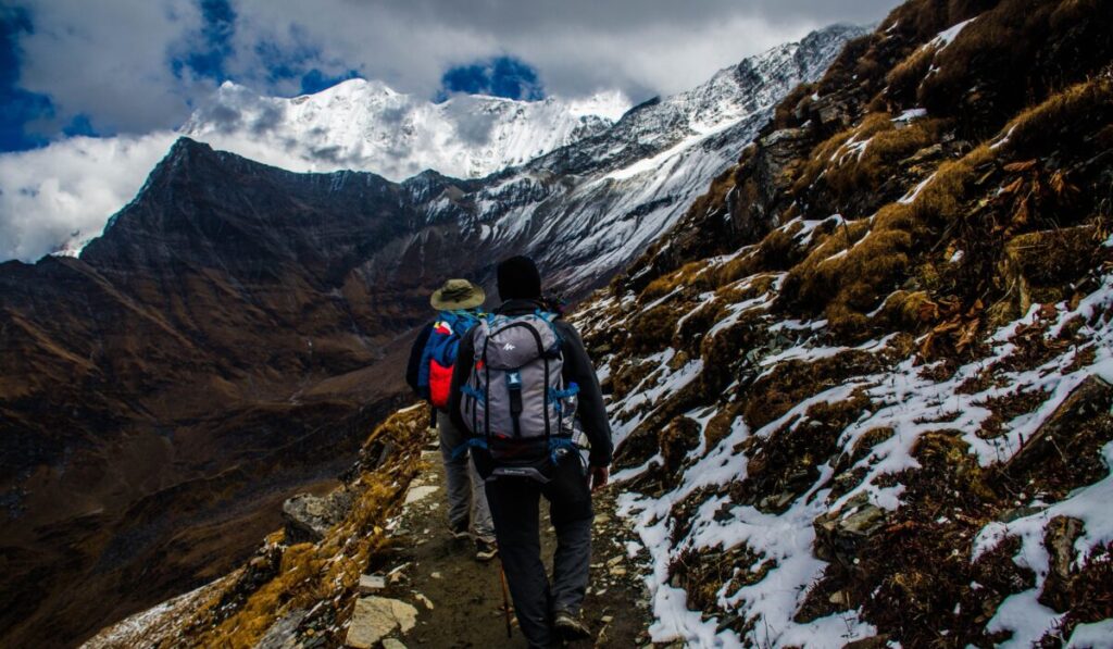 Trekking Mistakes Beginners Avoid — Trekking Mistakes Beginners Avoid: 37 Essential Tips for 2026 — Photo by Saikat Ghosh on Pexels