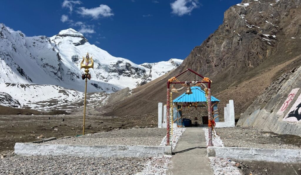 Do Dham Yatra for Families — Do Dham Yatra for Families: 7 Essential Tips for a Smooth Trip — Photo by Pixel9inja . on Pexels
